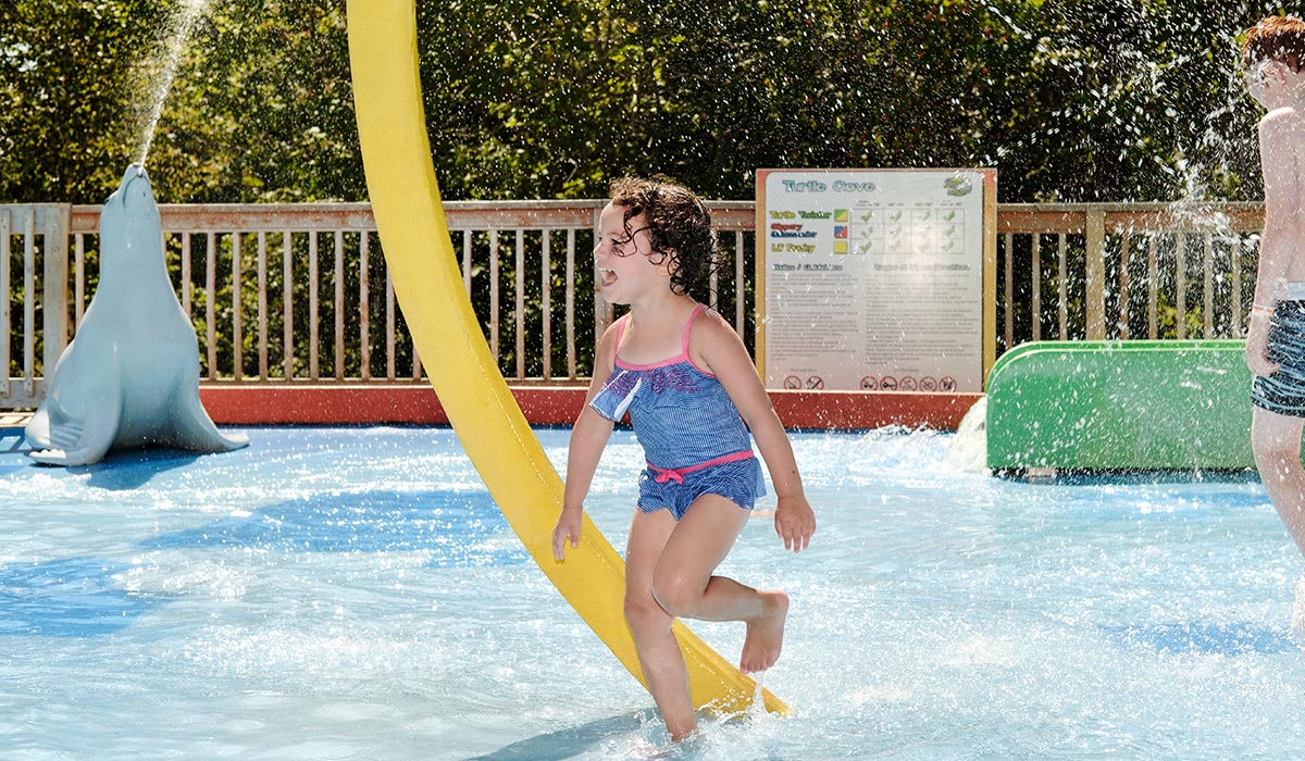 A Day At The Water Park! 💦